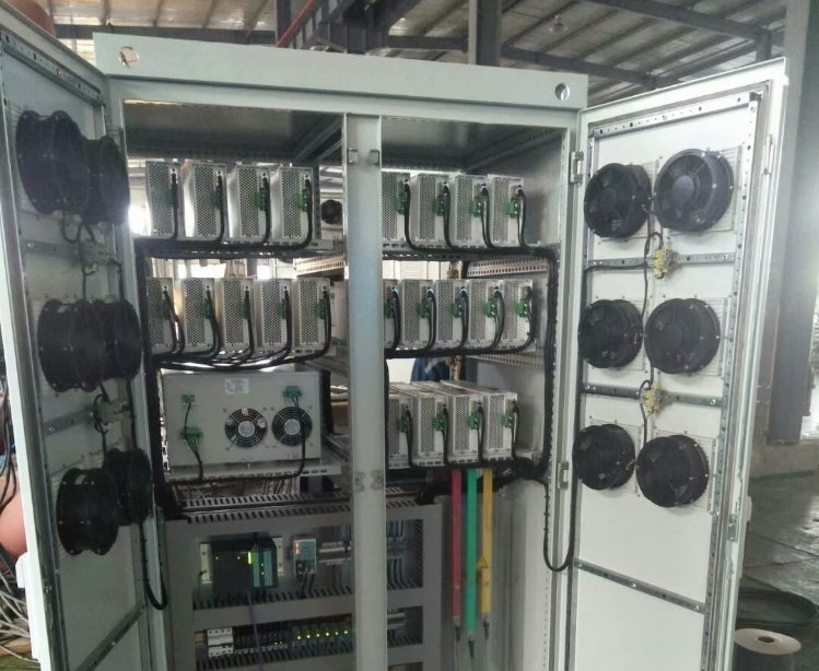 機柜使用散熱風扇是直流好還是交流好？